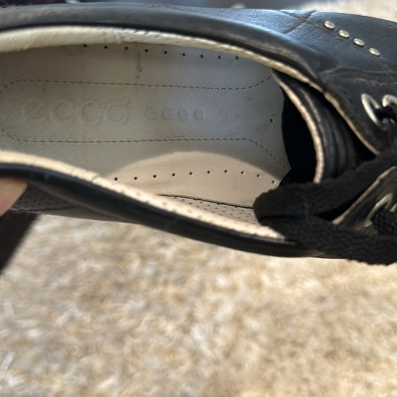 Ecco Street Premiere Golf Spikeless Shoes women’s Size 39 - Picture 2 of 9